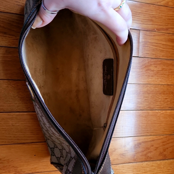 RARE Vintage Gucci Travel Bag - Picture 3 of 7